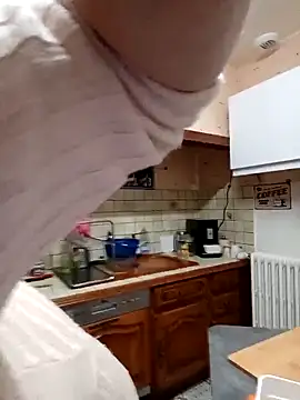 Sophierob1 online show from October 13, 2025, 6:13 am