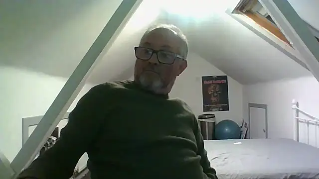 naughtygrandad1 online show from February 19, 2026, 9:33 pm