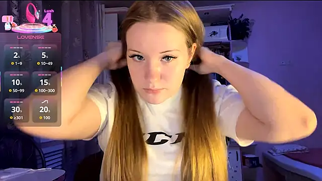 PandaFluff online show from September 23, 2025, 5:05 pm