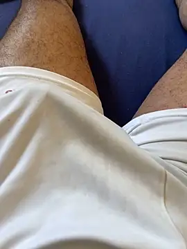 Beurberry19 online show from September 30, 2025, 4:01 pm