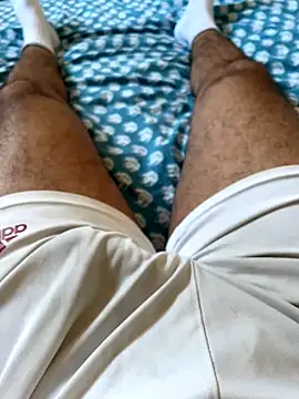 Beurberry19 online show from October 16, 2025, 4:19 pm