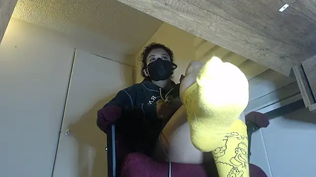 miss carmila1 online show from December 13, 2025, 11:43 pm