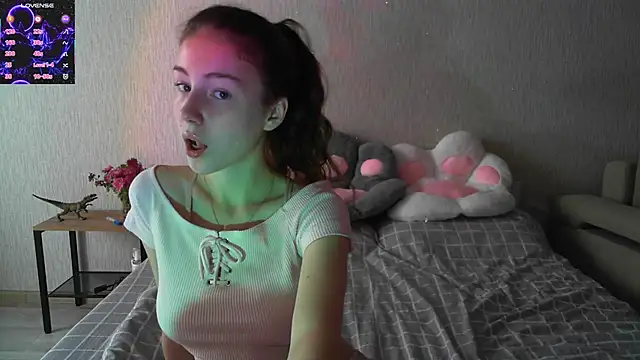 Snapshot of eskatmi chatting on September 11, 2025, 2:22 am eskatmi online show from September 11, 2025, 2:22 am