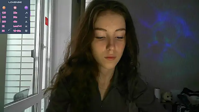 Snapshot of eskatmi chatting on November 26, 2025, 3:40 am eskatmi online show from November 26, 2025, 3:40 am