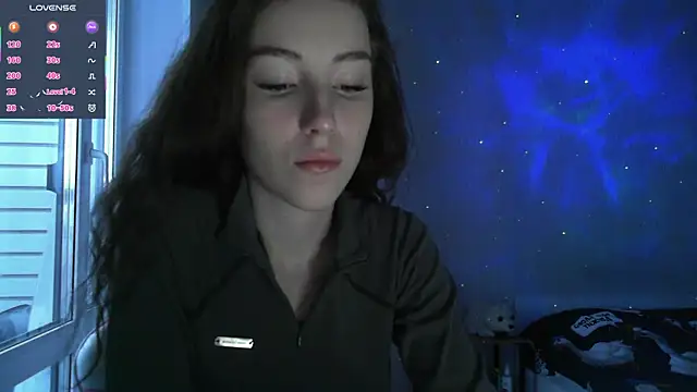 Snapshot of eskatmi chatting on November 27, 2025, 2:35 am eskatmi online show from November 27, 2025, 2:35 am