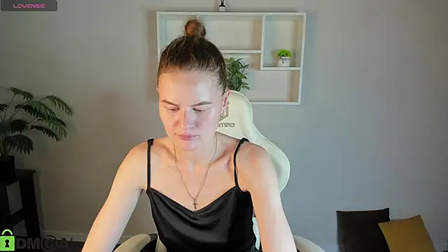 Wanda Gomez online show from September 25, 2025, 2:10 pm