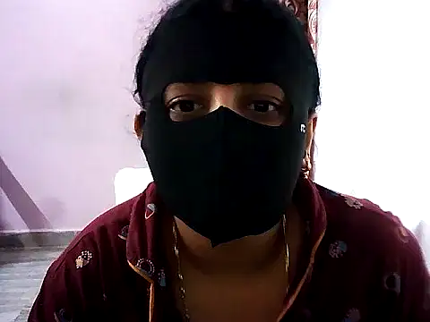 Snapshot of jannu6482 chatting on September 15, 2025, 9:20 am jannu6482 online show from September 15, 2025, 9:20 am