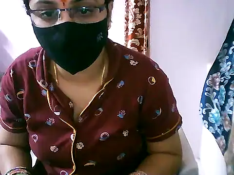 Snapshot of jannu6482 chatting on September 24, 2025, 2:20 pm jannu6482 online show from September 24, 2025, 2:20 pm