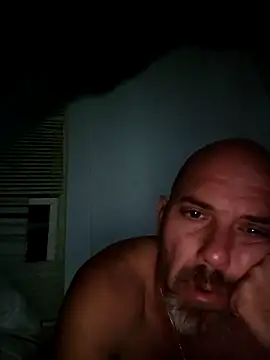 Snapshot of funtimes1123 chatting on September 20, 2025, 3:18 am funtimes1123 online show from September 20, 2025, 3:18 am