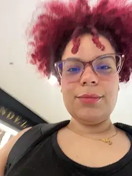 Enyagleam  online show from October 12, 2025, 8:30 pm