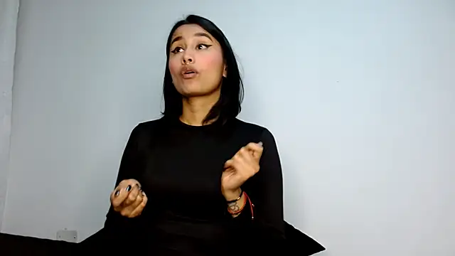 Gia Lee online show from October 11, 2025, 2:55 am