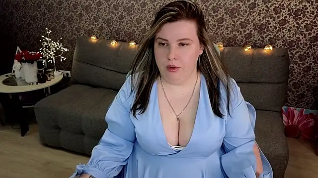 Snapshot of Lillit__ chatting on September 9, 2025, 8:30 pm Lillit online show from September 9, 2025, 8:30 pm