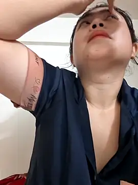 Minn-cute online show from April 7, 2026, 2:56 am