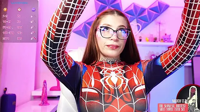 dreamleah  online show from March 8, 2026, 11:08 pm