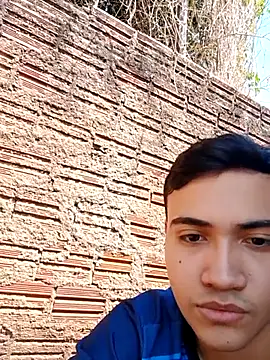 novinho safado   online show from September 16, 2025, 4:30 pm