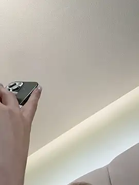 Snapshot of Chloemillerrxx chatting on September 11, 2025, 11:54 am Chloemillerrxx online show from September 11, 2025, 11:54 am