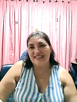 lina maria99 online show from December 16, 2025, 11:32 pm