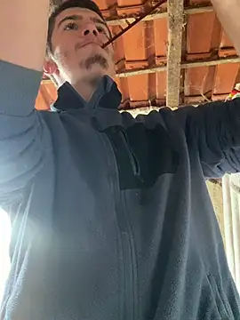 coupleamateurfun23 online show from November 12, 2025, 10:48 am