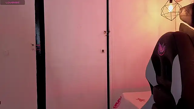 Melissa Adamsx online show from January 7, 2026, 7:05 pm