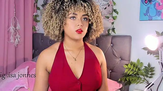 Snapshot of isajonnes18 chatting on February 12, 2026, 11:00 pm isajonnes18 online show from February 12, 2026, 11:00 pm