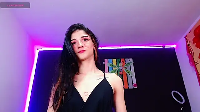 ingrid zese  online show from October 18, 2025, 6:52 pm
