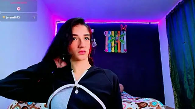 ingrid zese  online show from February 7, 2026, 8:12 pm