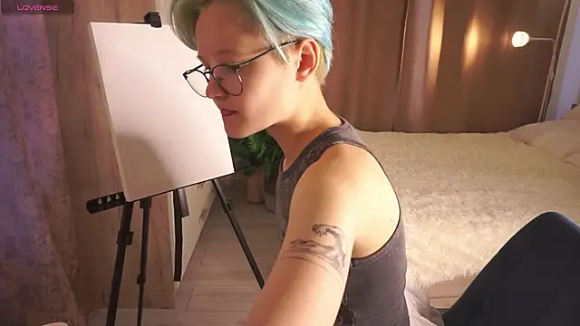 Snapshot of MargertDoyen chatting on October 8, 2025, 6:11 am MargertDoyen online show from October 8, 2025, 6:11 am