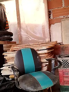 Snapshot of hoteder chatting on October 3, 2025, 2:36 pm hoteder online show from October 3, 2025, 2:36 pm