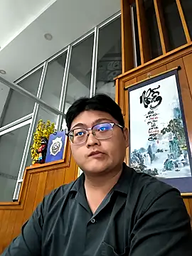 nungkacb91 online show from November 5, 2025, 9:53 am