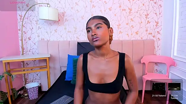 halleylorens online show from June 9, 2026, 5:24 pm