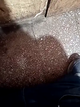 lucho2328 online show from October 28, 2025, 10:45 pm