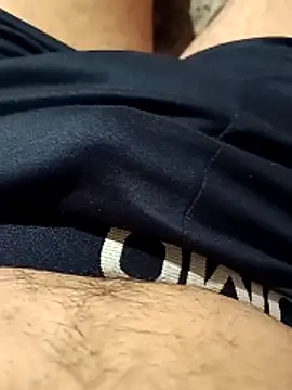 lucho2328 online show from April 28, 2026, 2:21 am