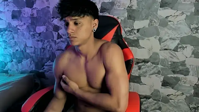 Snapshot of ZYZZ1312 chatting on May 2, 2026, 4:17 am ZYZZ1312 online show from May 2, 2026, 4:17 am