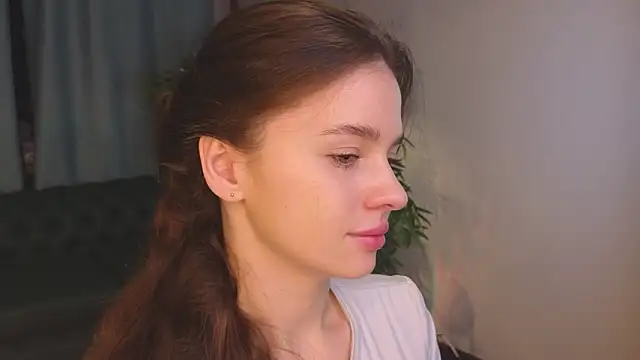 Snapshot of Olivia_Farrell chatting on February 10, 2026, 12:42 pm Olivia Farrell online show from February 10, 2026, 12:42 pm