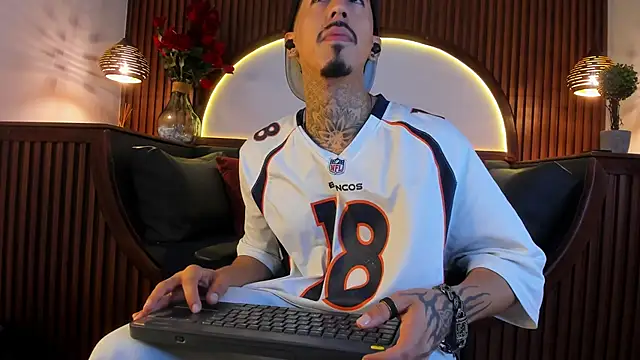 Donovan Desmond online show from January 17, 2026, 4:06 am