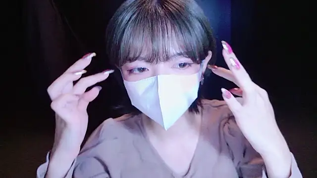 Azusa DoMybest online show from November 15, 2025, 1:25 am