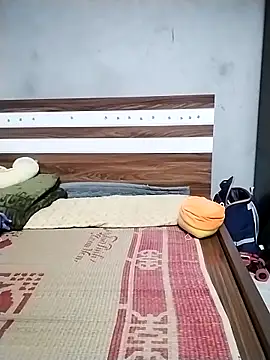 Mie rose online show from November 15, 2025, 3:15 am