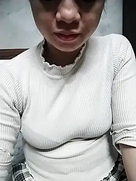 Mie rose online show from February 23, 2026, 1:52 pm