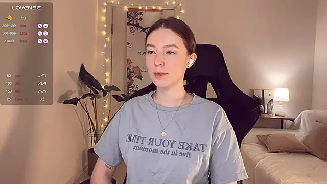 lucky13    online show from January 18, 2026, 9:29 pm