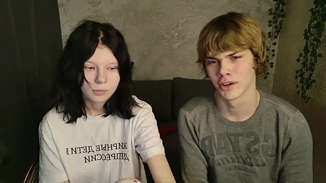 Bonnie And C1yde online show from March 16, 2026, 5:02 am