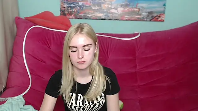 SofySofty online show from October 23, 2025, 4:39 pm