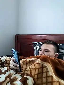 zaLo o79244o625 online show from November 4, 2025, 4:11 am