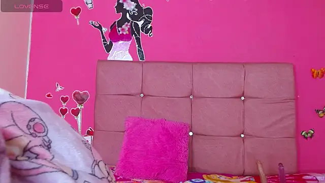 mikaela303av online show from January 17, 2026, 4:50 am