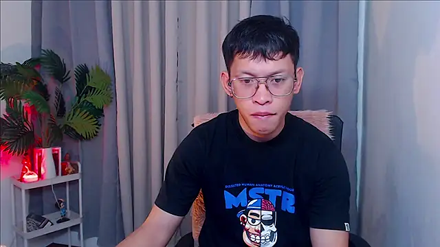 pinkcock froi2305 online show from September 23, 2025, 2:14 am