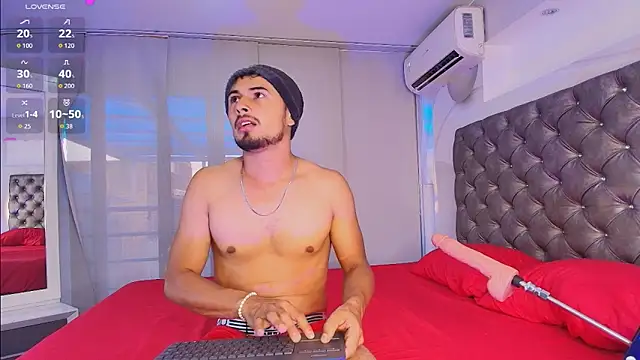 Valentiinoss online show from March 25, 2026, 9:43 pm