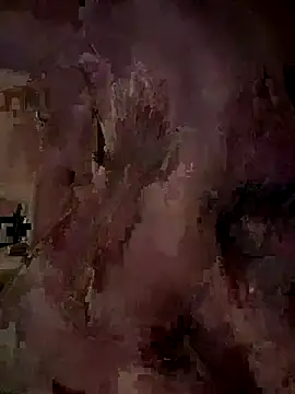 Snapshot of alexphh85 chatting on September 19, 2025, 10:54 pm alexphh85 online show from September 19, 2025, 10:54 pm