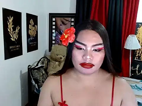 Snapshot of TSbrianaHugeCock chatting on April 18, 2026, 7:07 pm TSbrianaHugeCock online show from April 18, 2026, 7:07 pm