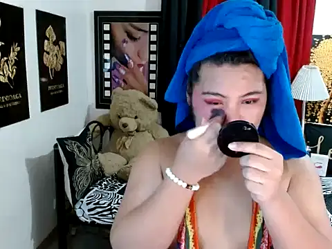 Snapshot of TSbrianaHugeCock chatting on June 8, 2026, 1:44 pm TSbrianaHugeCock online show from June 8, 2026, 1:44 pm