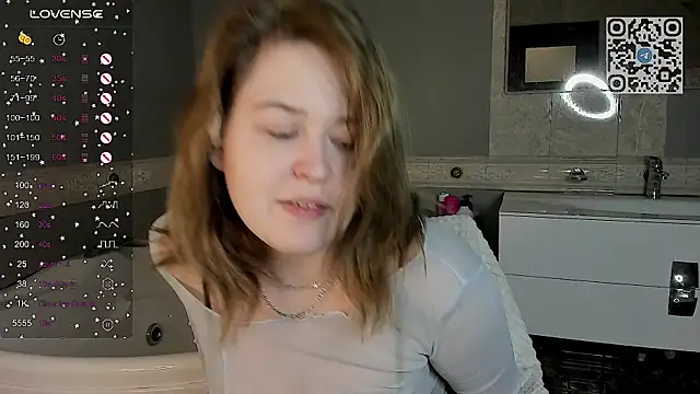 HelenHartt online show from April 9, 2026, 8:31 am