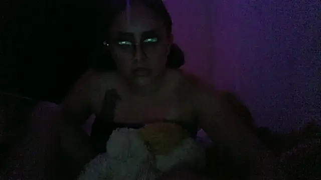 jenmarquez  online show from October 30, 2025, 6:04 am